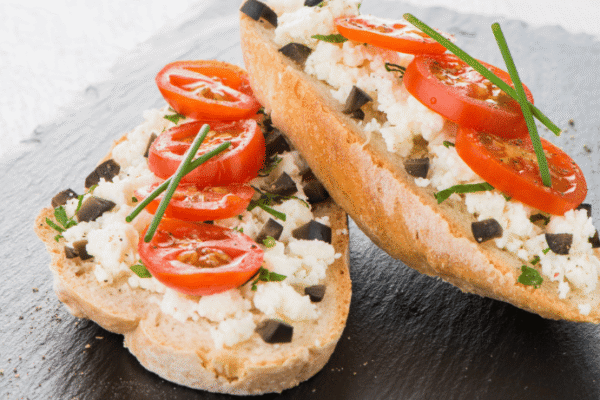 Cottage Cheese Protein: The Slow-Digesting, Nutrient-Packed Dairy Powerhouse for Muscle Growth, Satiety, and Overall, Health